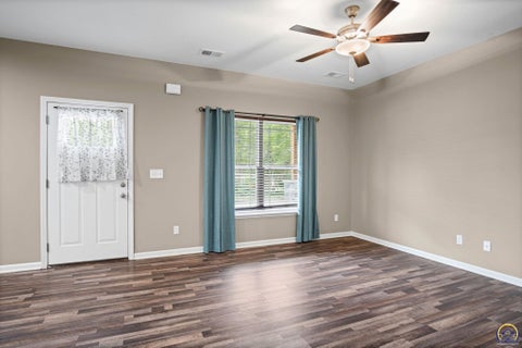 Tiny photo for 829 E 8th St, Ottawa, KS 66067 (MLS # 246958)