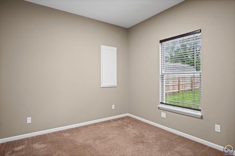 Tiny photo for 829 E 8th St, Ottawa, KS 66067 (MLS # 246958)