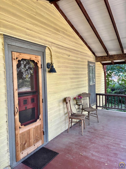 Tiny photo for 1123 Oregon St, Lawrence, KS 66044 (MLS # 246470)