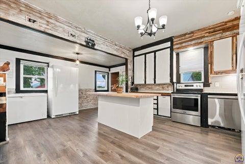 Tiny photo for 7848 Osage Rd, Atchison, KS 66002 (MLS # 246742)