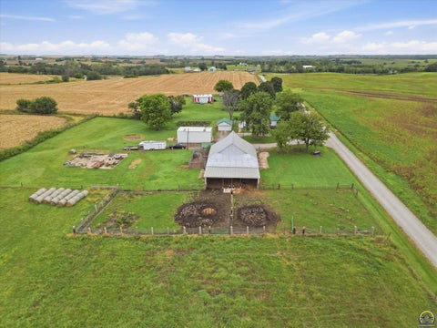 Tiny photo for 7848 Osage Rd, Atchison, KS 66002 (MLS # 246742)