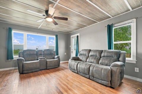 Tiny photo for 7848 Osage Rd, Atchison, KS 66002 (MLS # 246742)