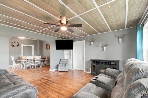 Tiny photo for 7848 Osage Rd, Atchison, KS 66002 (MLS # 246742)