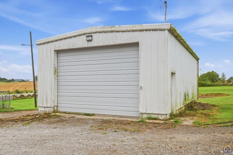 Tiny photo for 7848 Osage Rd, Atchison, KS 66002 (MLS # 246742)