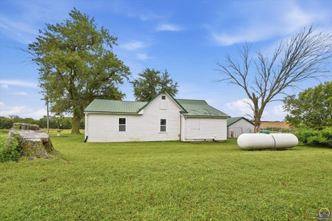 Tiny photo for 7848 Osage Rd, Atchison, KS 66002 (MLS # 246742)