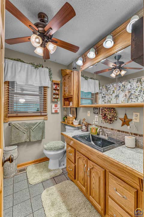 Tiny photo for 8441 SW Valencia Rd, Auburn, KS 66402 (MLS # 244971)