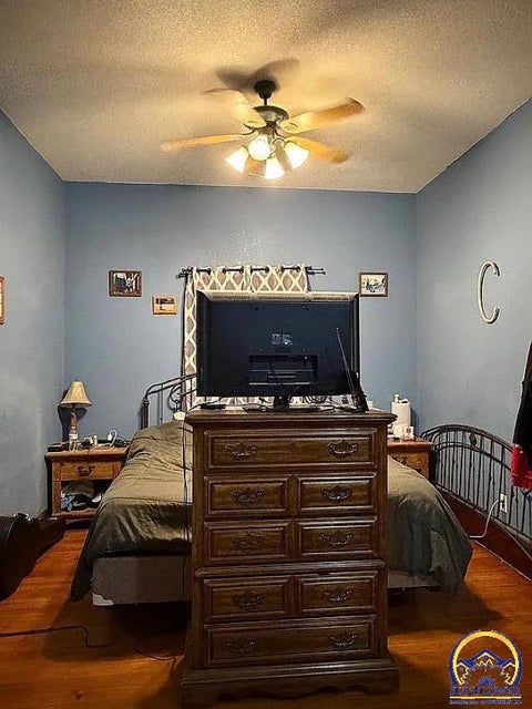 Tiny photo for 525 N Spruce St, Lebo, KS 66856 (MLS # 246724)