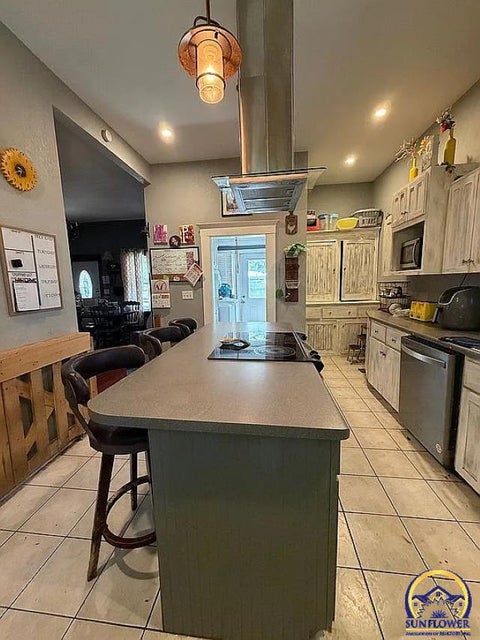 Tiny photo for 525 N Spruce St, Lebo, KS 66856 (MLS # 246724)