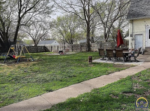 Tiny photo for 525 N Spruce St, Lebo, KS 66856 (MLS # 246724)