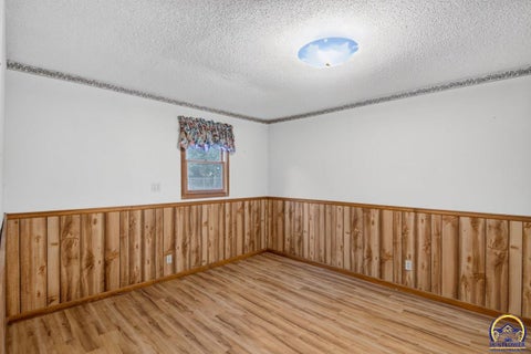 Tiny photo for 2530 SW Hillcrest Rd, Topeka, KS 66614 (MLS # 245941)