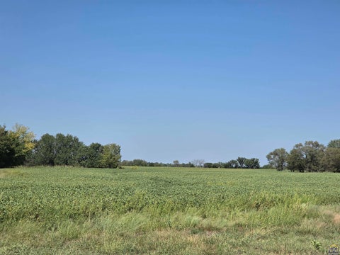 Tiny photo for 2633 Road G, Americus, KS 66835 (MLS # 246478)