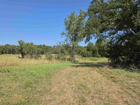 Tiny photo for 2633 Road G, Americus, KS 66835 (MLS # 246478)