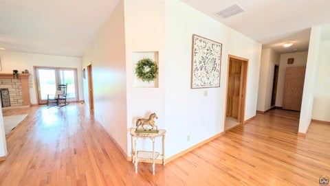Tiny photo for 2580 YY Road, Emporia, KS 66801 (MLS # 244306)