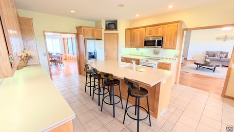 Tiny photo for 2580 YY Road, Emporia, KS 66801 (MLS # 244306)