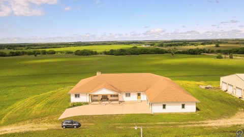 Tiny photo for 2580 YY Road, Emporia, KS 66801 (MLS # 244306)