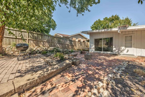 Tiny photo for 1709 SW 26th St, Topeka, KS 66611 (MLS # 246473)