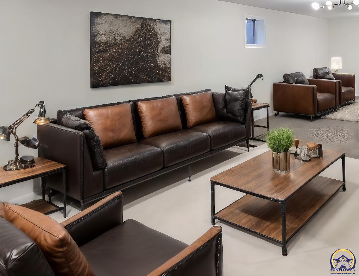 Topeka, Kansas 66605, United States, 3 Bedrooms Bedrooms, ,3 BathroomsBathrooms,Residential,Pending,50281