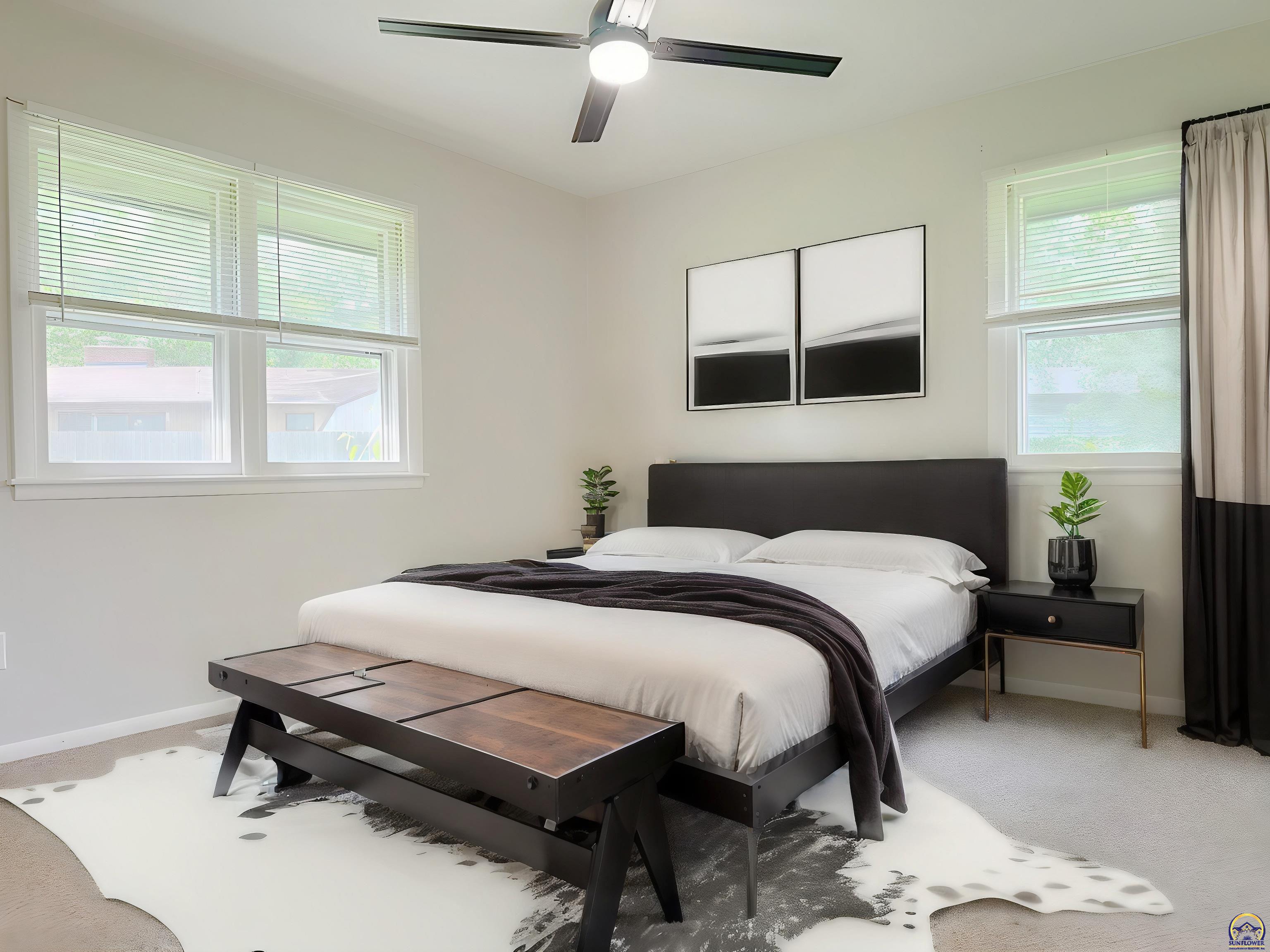 Topeka, Kansas 66605, United States, 3 Bedrooms Bedrooms, ,3 BathroomsBathrooms,Residential,Pending,50281