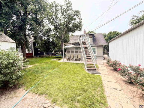 Tiny photo for 708 Union St, Emporia, KS 66801 (MLS # 246117)