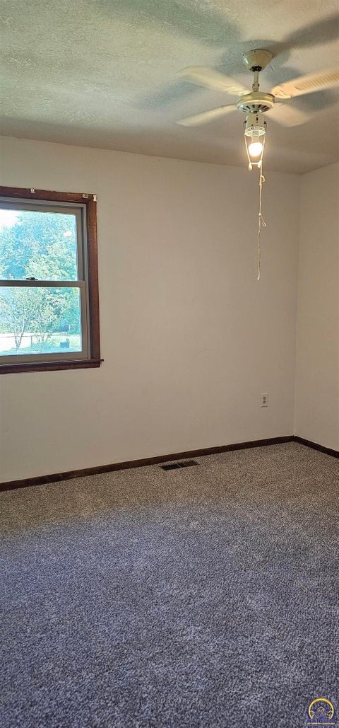 Tiny photo for 506 W North St, Carbondale, KS 66414 (MLS # 246714)