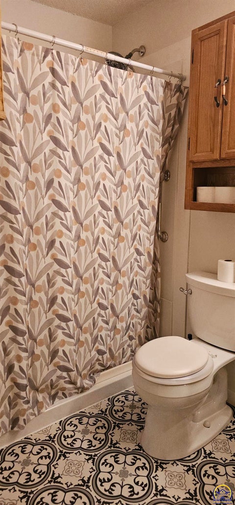 Tiny photo for 506 W North St, Carbondale, KS 66414 (MLS # 246714)