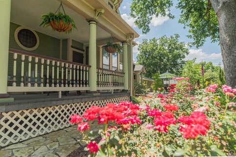 Tiny photo for 703 S 6th St, Osage City, KS 66523 (MLS # 245671)