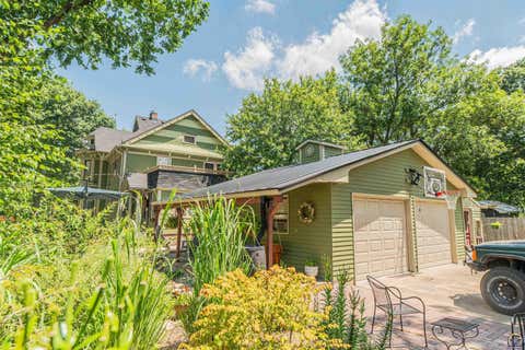 Tiny photo for 703 S 6th St, Osage City, KS 66523 (MLS # 245671)