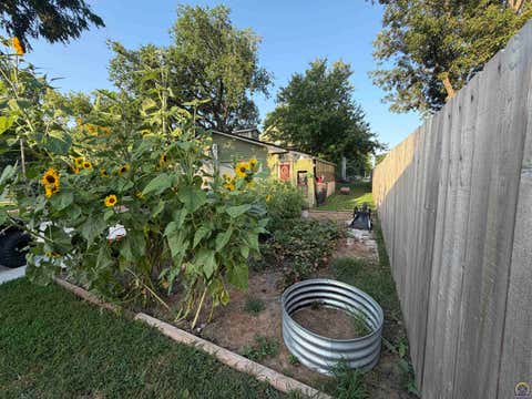 Tiny photo for 703 S 6th St, Osage City, KS 66523 (MLS # 245671)