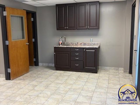 Tiny photo for 5301 SW Topeka Blvd, Topeka, KS 66609 (MLS # 246392)