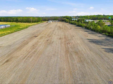 Tiny photo for 5301 SW Topeka Blvd, Topeka, KS 66609 (MLS # 246392)