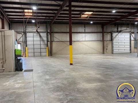 Tiny photo for 5301 SW Topeka Blvd, Topeka, KS 66609 (MLS # 246392)
