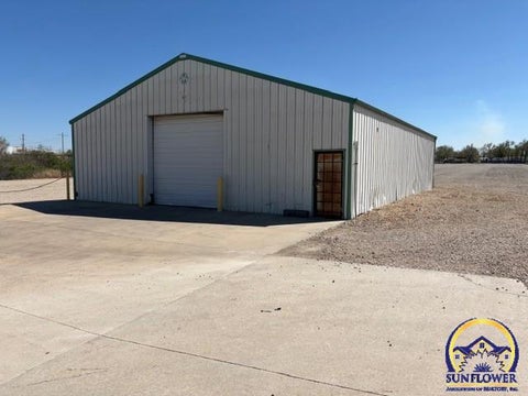 Tiny photo for 5301 SW Topeka Blvd, Topeka, KS 66609 (MLS # 246392)