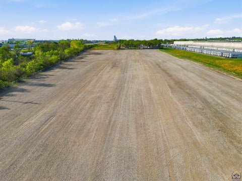 Tiny photo for 5301 SW Topeka Blvd, Topeka, KS 66609 (MLS # 246392)