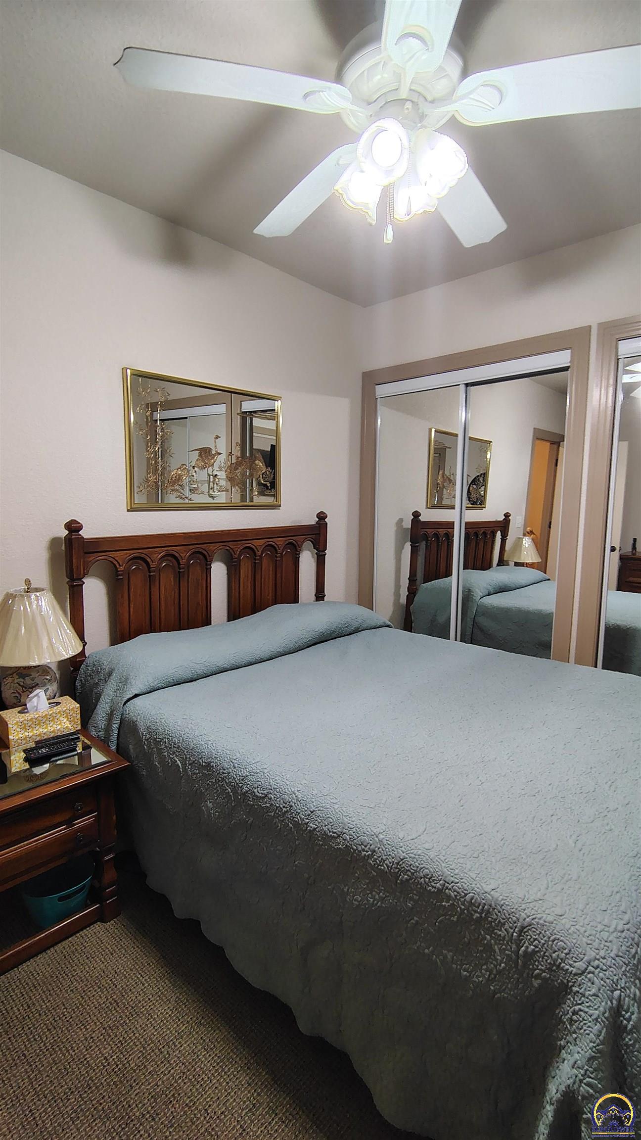 Topeka, Kansas 66612, United States, 3 Bedrooms Bedrooms, ,3 BathroomsBathrooms,Residential,Pending,137378