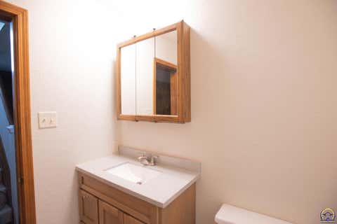 Tiny photo for 3721 SE 27th Ter, Topeka, KS 66605 (MLS # 246207)