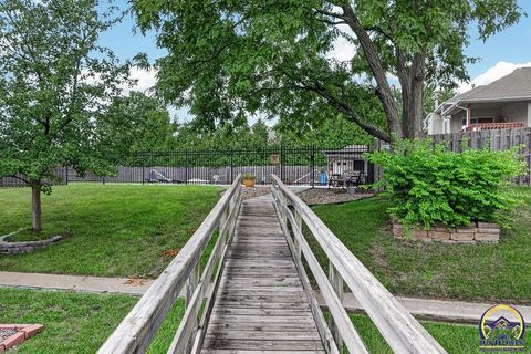Tiny photo for 2327 SW Brookhaven Ln #7, Topeka, KS 66614 (MLS # 245568)