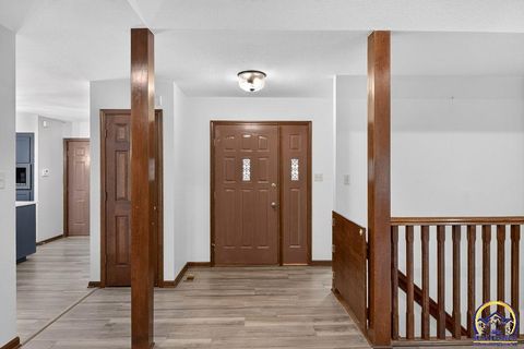 Tiny photo for 2327 SW Brookhaven Ln #7, Topeka, KS 66614 (MLS # 245568)