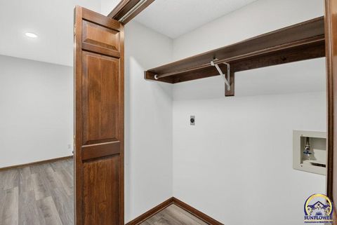 Tiny photo for 2327 SW Brookhaven Ln #7, Topeka, KS 66614 (MLS # 245568)