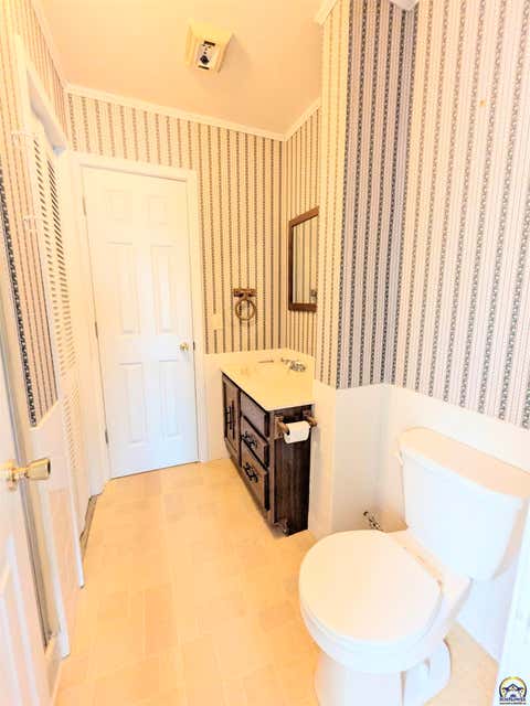 Tiny photo for 1050 Road F, Emporia, KS 66801 (MLS # 245978)