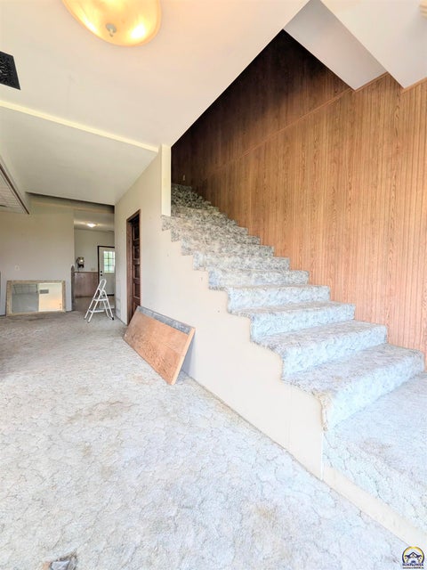 Tiny photo for 1050 Road F, Emporia, KS 66801 (MLS # 245978)
