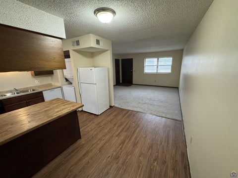 Tiny photo for 12131215 Yuma St, Manhattan, KS 66502 (MLS # 243773)