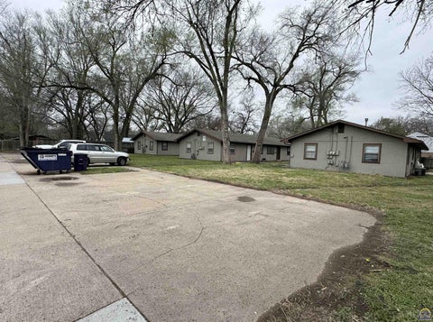 Tiny photo for 12131215 Yuma St, Manhattan, KS 66502 (MLS # 243773)