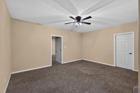 Tiny photo for 12211 SW 57th St, Topeka, KS 66610 (MLS # 246063)