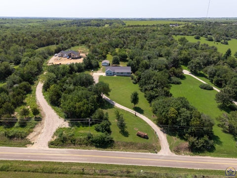 Tiny photo for 12211 SW 57th St, Topeka, KS 66610 (MLS # 246063)