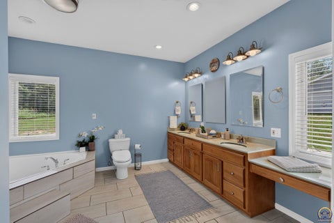 Tiny photo for 12211 SW 57th St, Topeka, KS 66610 (MLS # 246063)