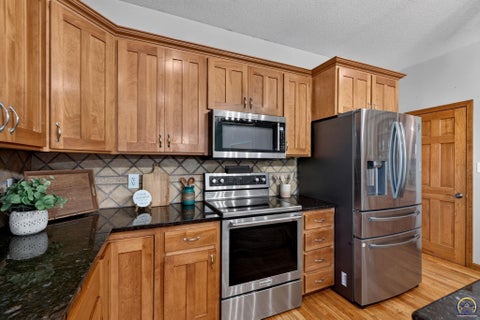 Tiny photo for 12211 SW 57th St, Topeka, KS 66610 (MLS # 246063)