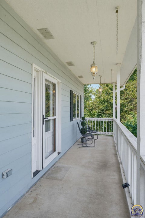 Tiny photo for 12211 SW 57th St, Topeka, KS 66610 (MLS # 246063)