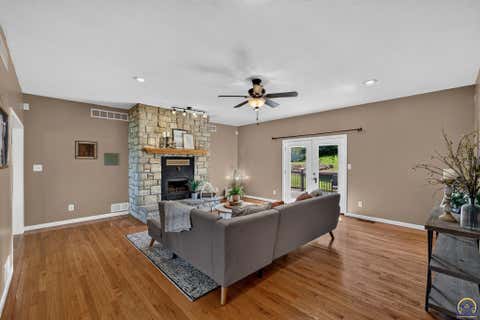 Tiny photo for 12211 SW 57th St, Topeka, KS 66610 (MLS # 246063)