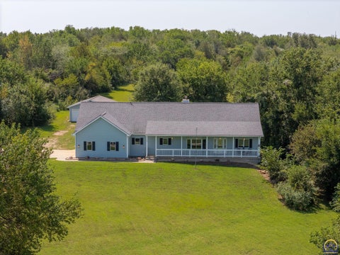 Tiny photo for 12211 SW 57th St, Topeka, KS 66610 (MLS # 246063)