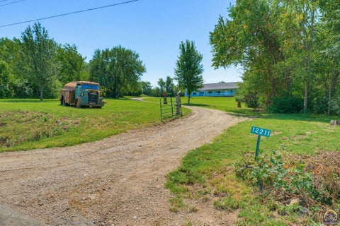 Tiny photo for 12211 SW 57th St, Topeka, KS 66610 (MLS # 246063)